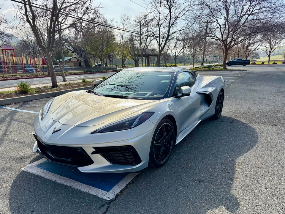 2022 Chevrolet Corvette C8 - Image 7 of 31