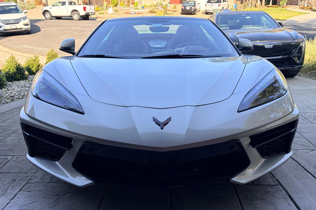 2022 Chevrolet Corvette C8 - Image 2 of 31