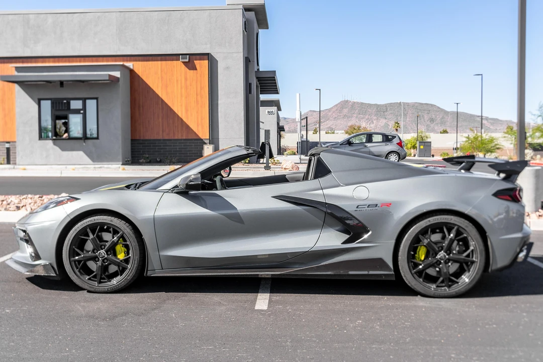 2022 Chevrolet Corvette C8 - Image 3 of 31