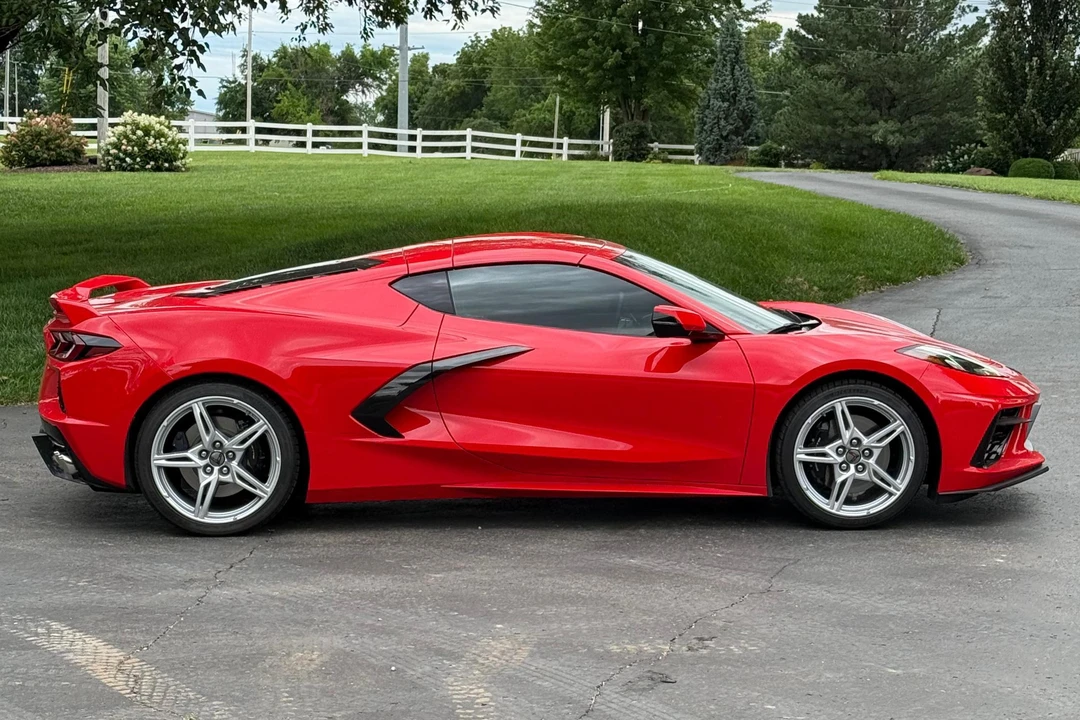 2022 Chevrolet Corvette C8 - Image 3 of 31