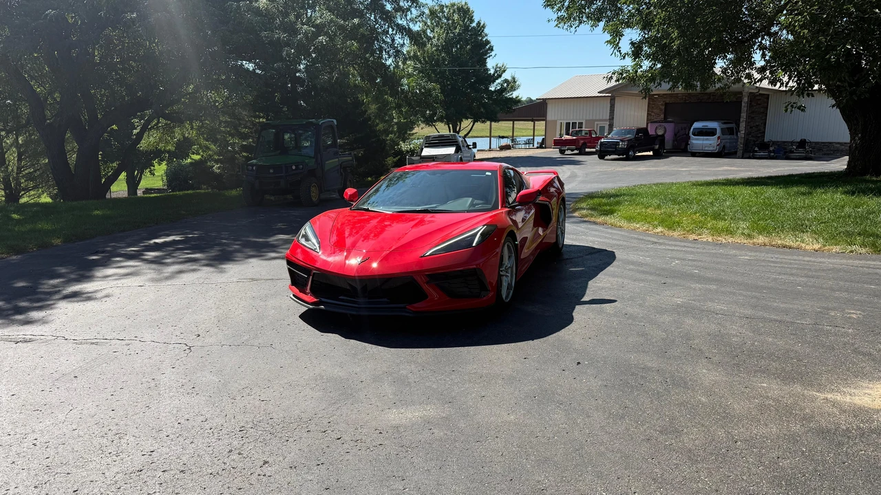 2022 Chevrolet Corvette C8 - Image 6 of 31