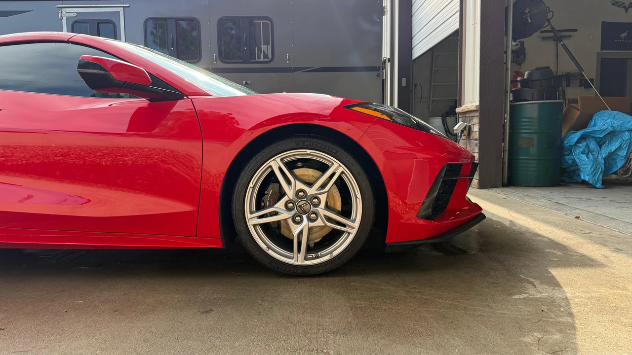 2022 Chevrolet Corvette C8 - Image 18 of 31