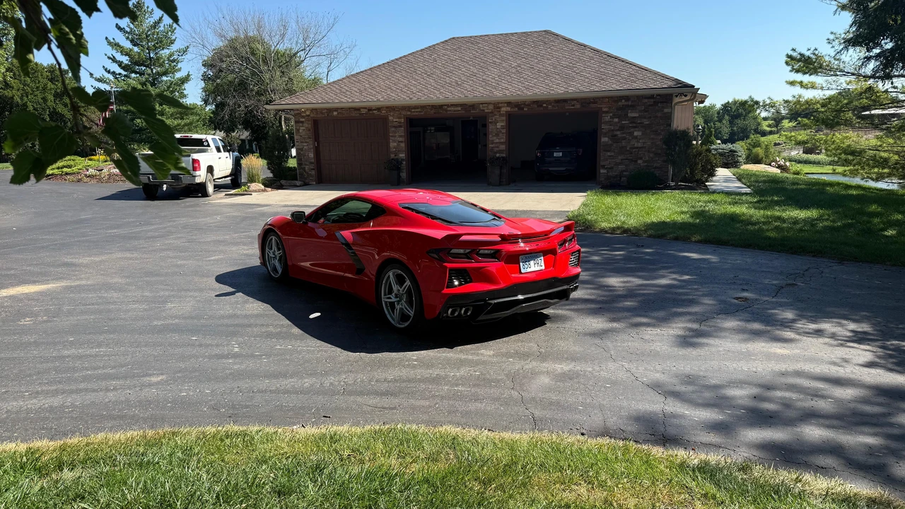 2022 Chevrolet Corvette C8 - Image 9 of 31