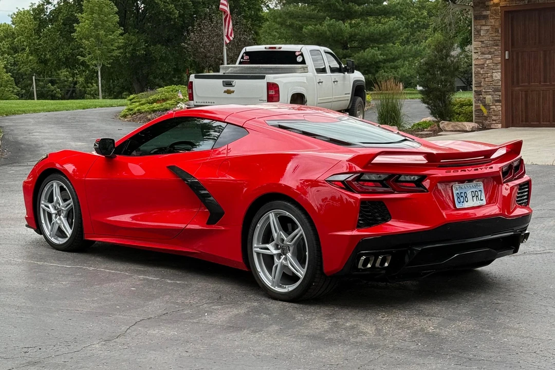 2022 Chevrolet Corvette C8 - Image 4 of 31