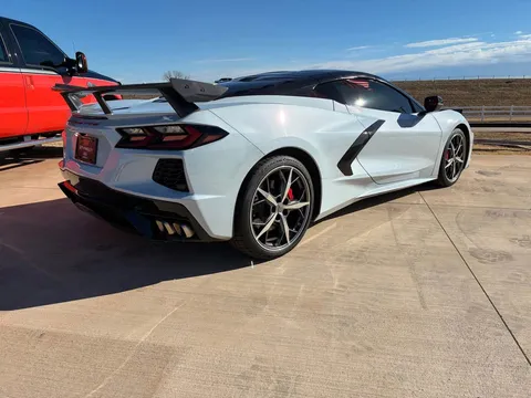 2022 Chevrolet Corvette C8 - Image 3 of 14