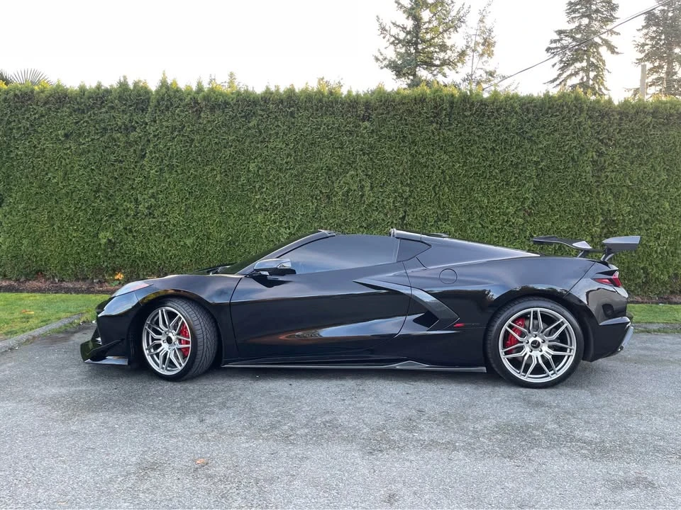 2022 Chevrolet Corvette C8 - Image 2 of 13