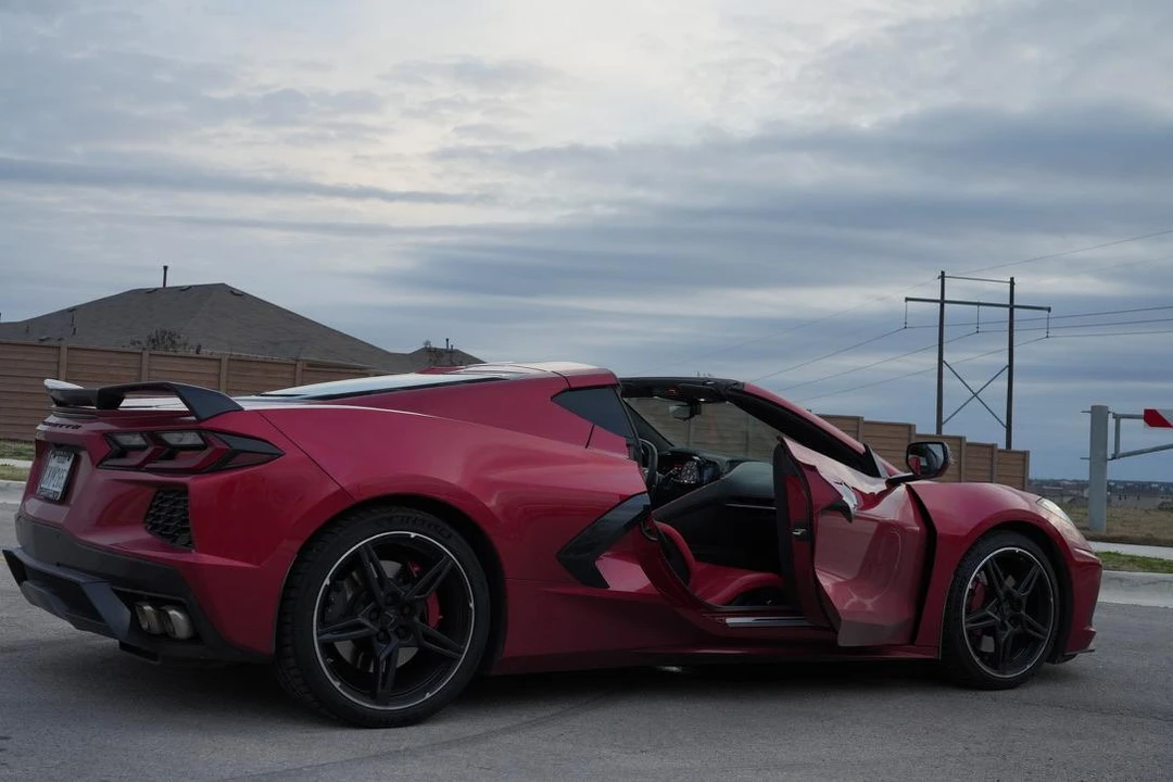 2022 Chevrolet Corvette C8 - Image 11 of 21