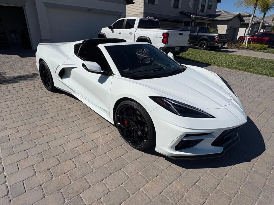 2022 Chevrolet Corvette C8 - Image 15 of 31