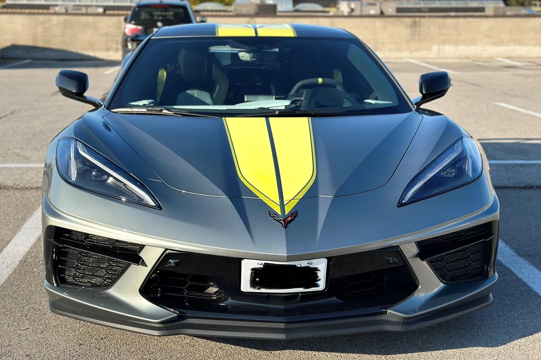 2022 Chevrolet Corvette C8 - Image 2 of 31