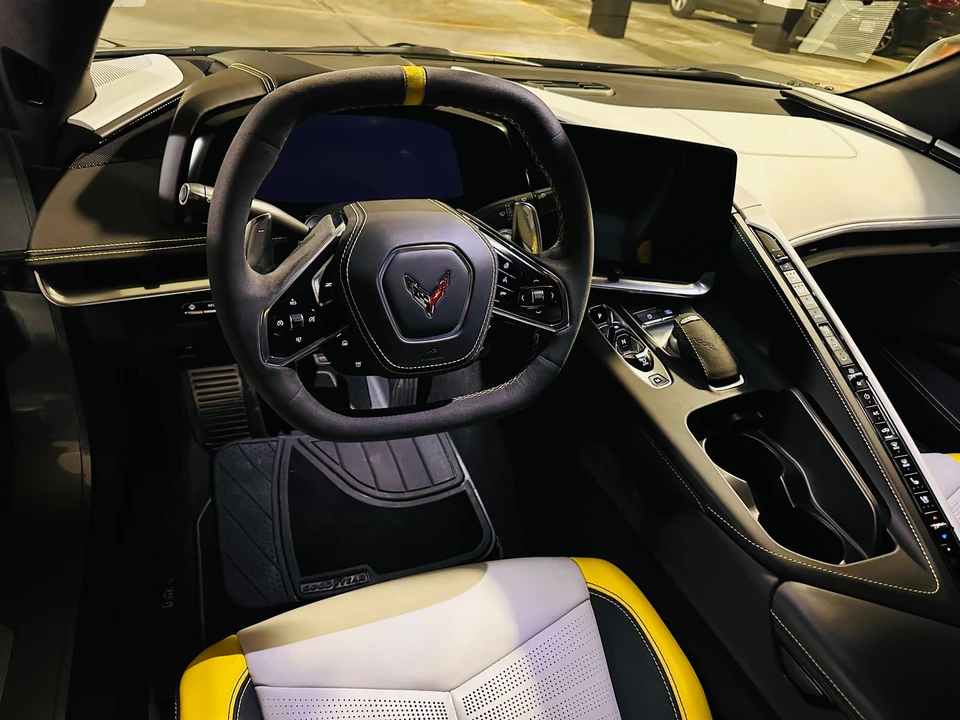 2022 Chevrolet Corvette C8 - Image 29 of 31