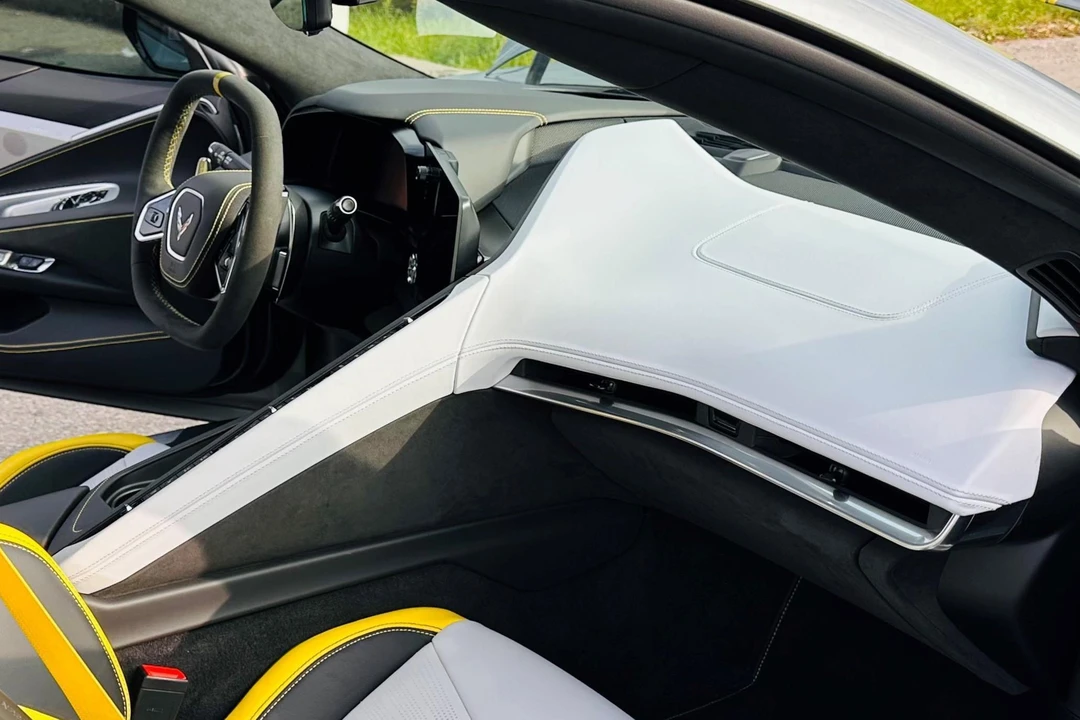 2022 Chevrolet Corvette C8 - Image 23 of 31