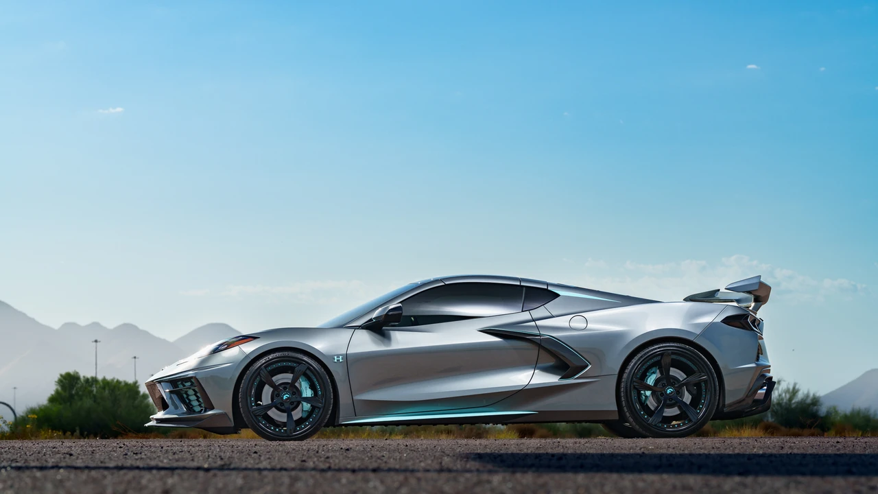 2022 Chevrolet Corvette C8 - Image 14 of 31