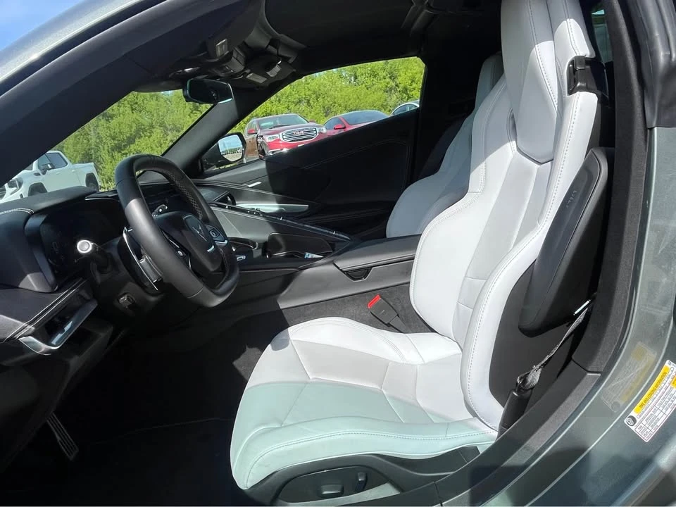 2022 Chevrolet Corvette C8 - Image 9 of 13