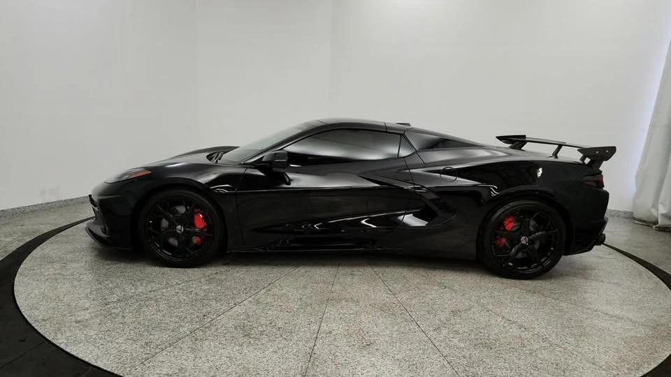 2022 Chevrolet Corvette C8 - Image 2 of 20
