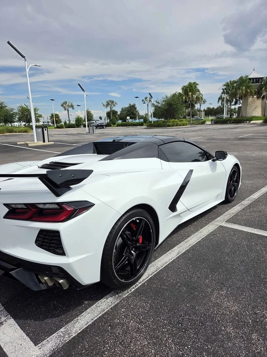 2022 Chevrolet Corvette C8 - Image 6 of 9