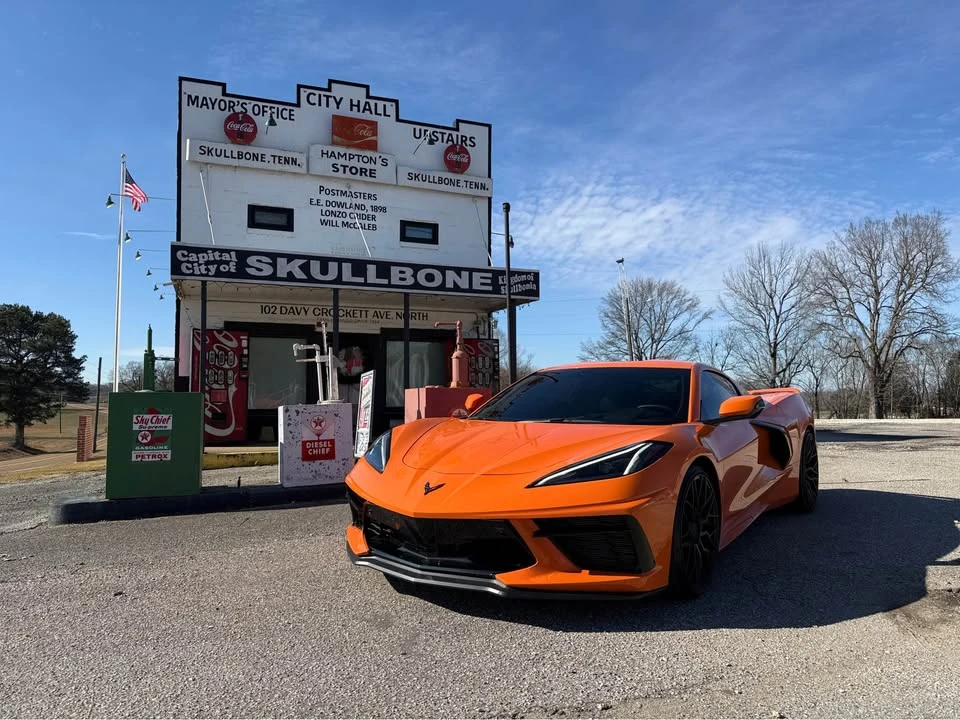 2022 Chevrolet Corvette C8 - Image 2 of 10