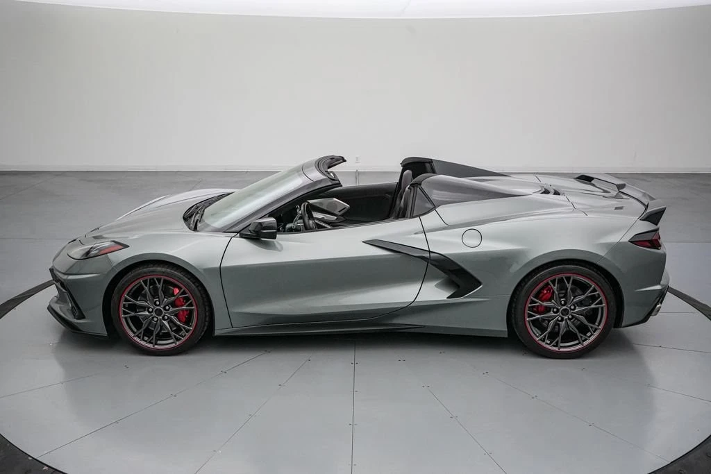 2022 Chevrolet Corvette C8 - Image 8 of 31