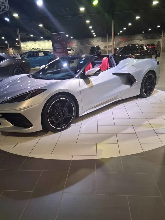 2022 Chevrolet Corvette C8 - Image 4 of 10