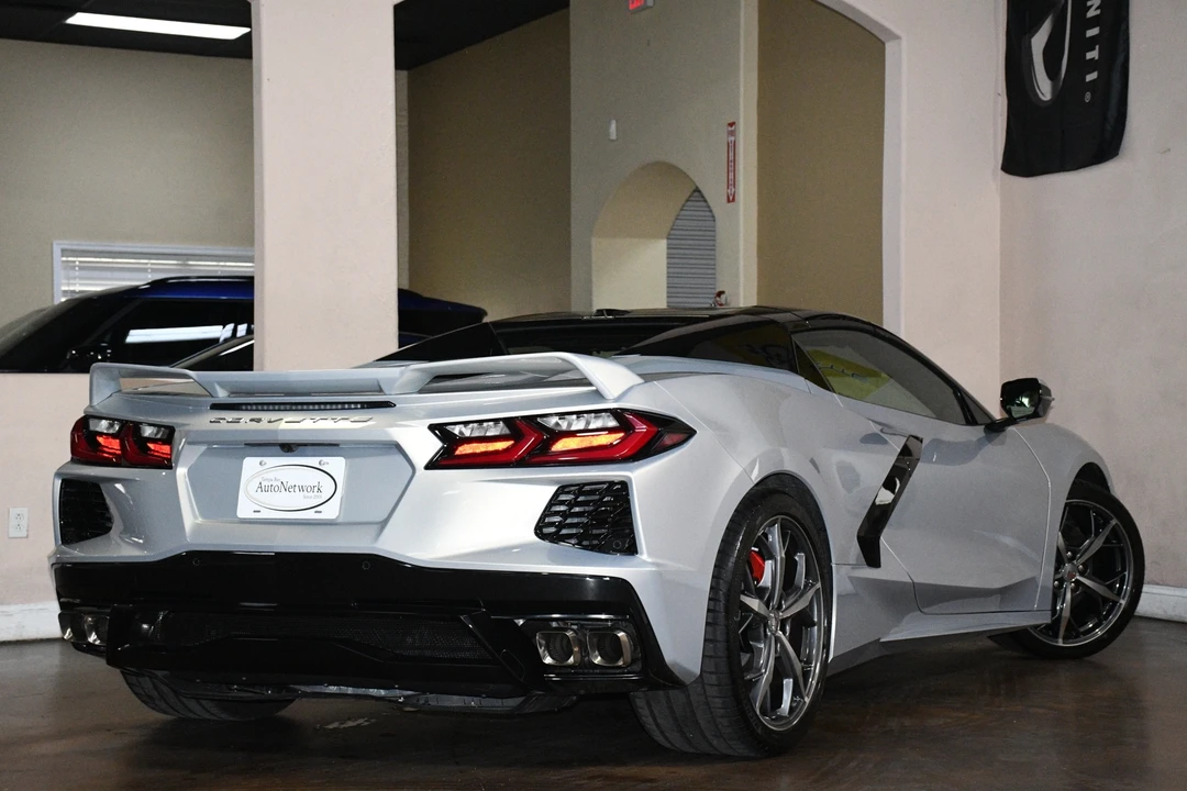 2022 Chevrolet Corvette C8 - Image 5 of 31