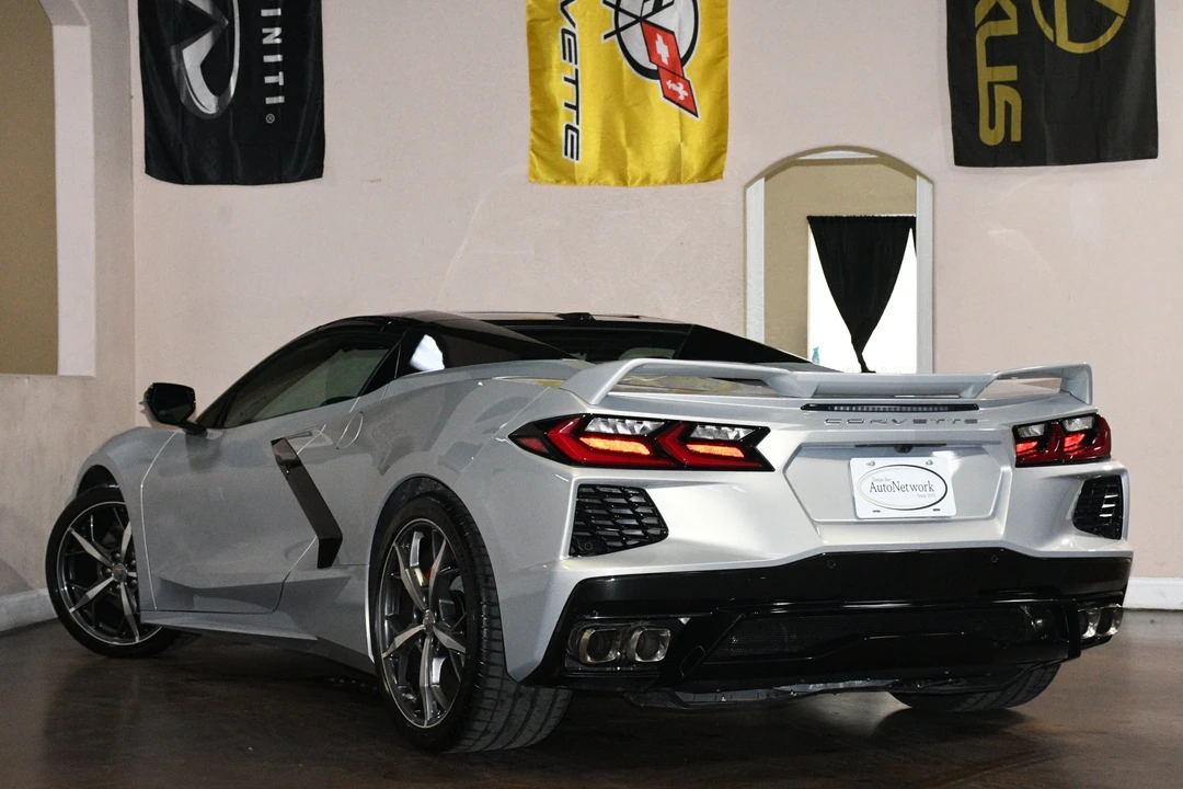2022 Chevrolet Corvette C8 - Image 6 of 31