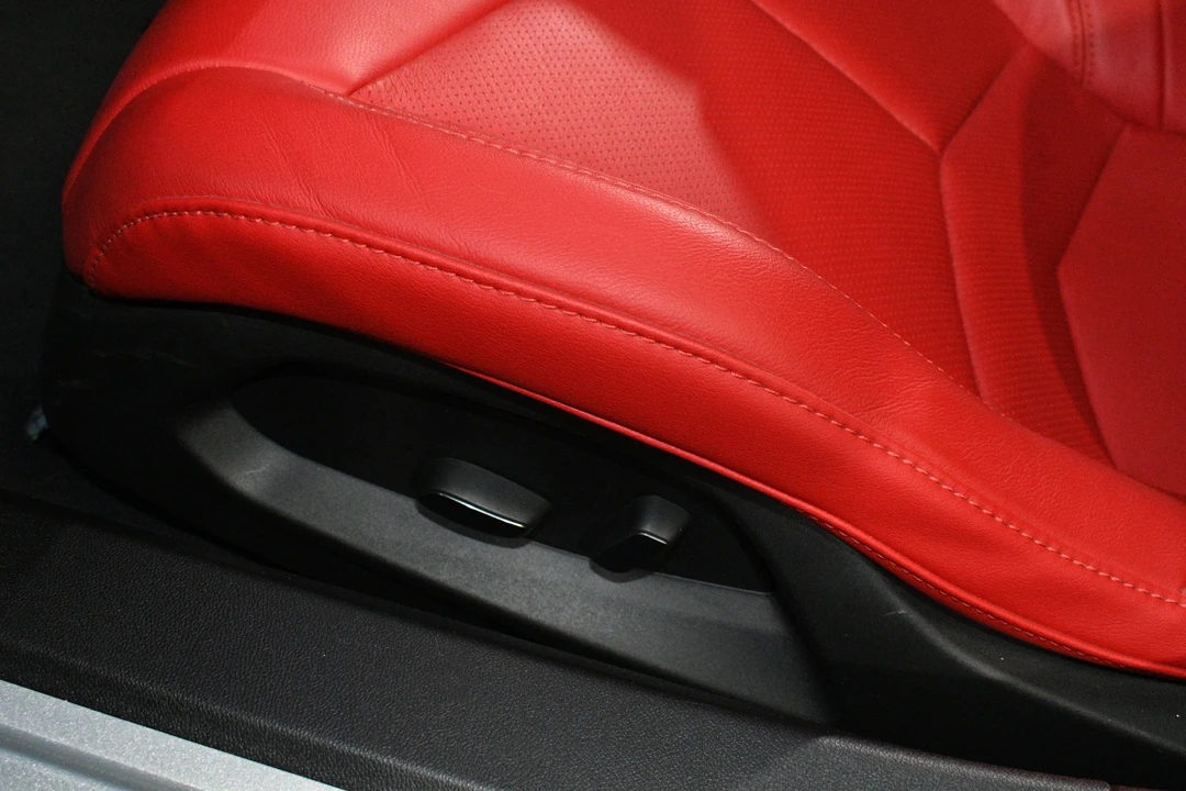 2022 Chevrolet Corvette C8 - Image 13 of 31