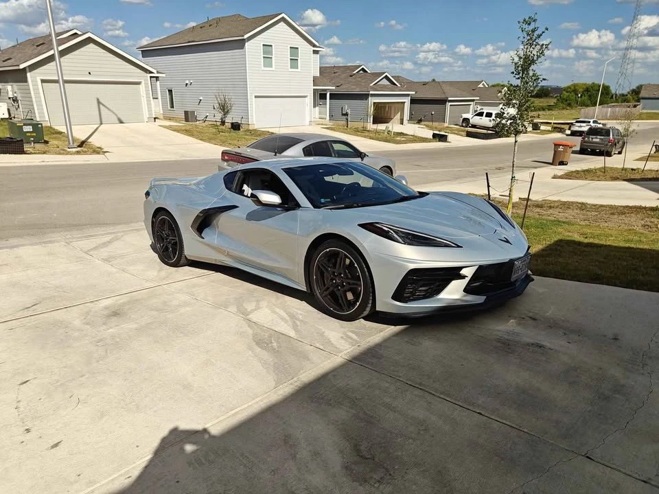 2022 Chevrolet Corvette C8 - Image 2 of 8