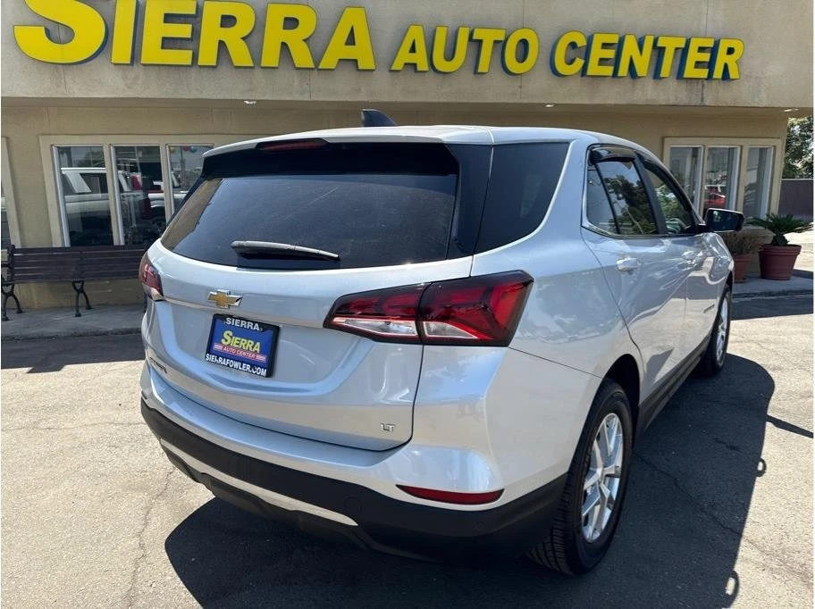 2022 Chevrolet Equinox - Image 9 of 20