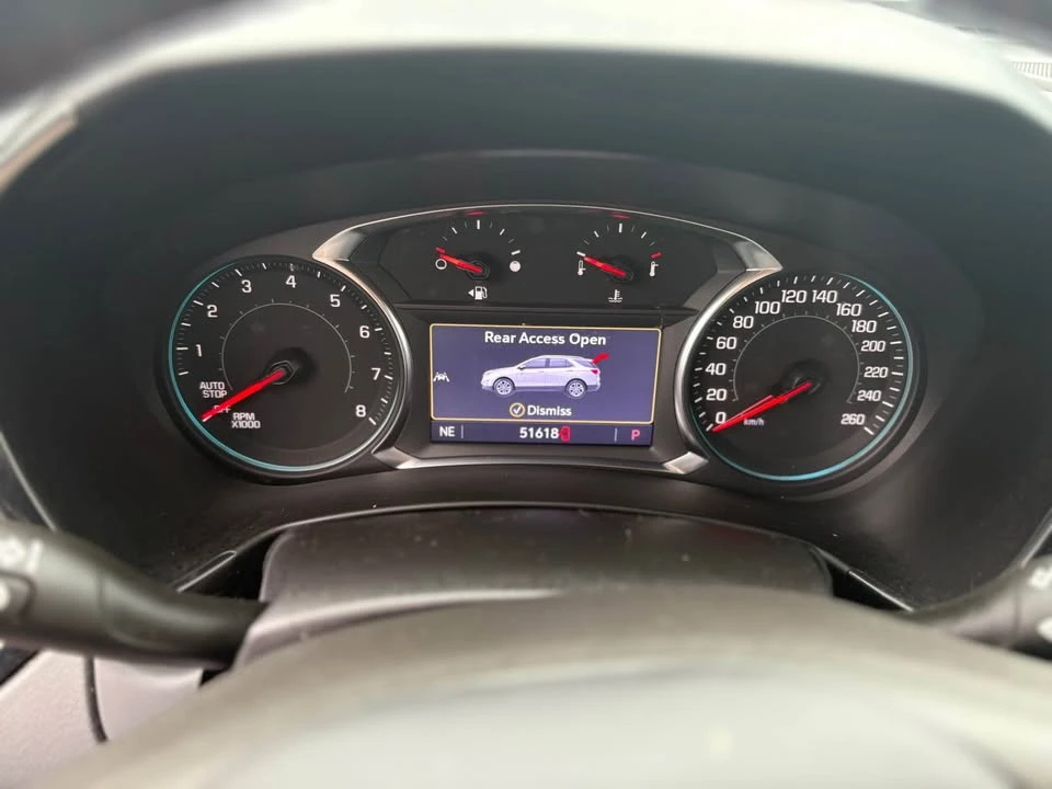 2022 Chevrolet Equinox - Image 2 of 5