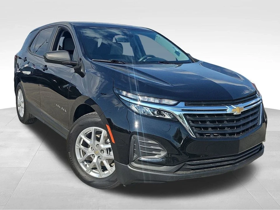 2022 Chevrolet Equinox - Image 10 of 12