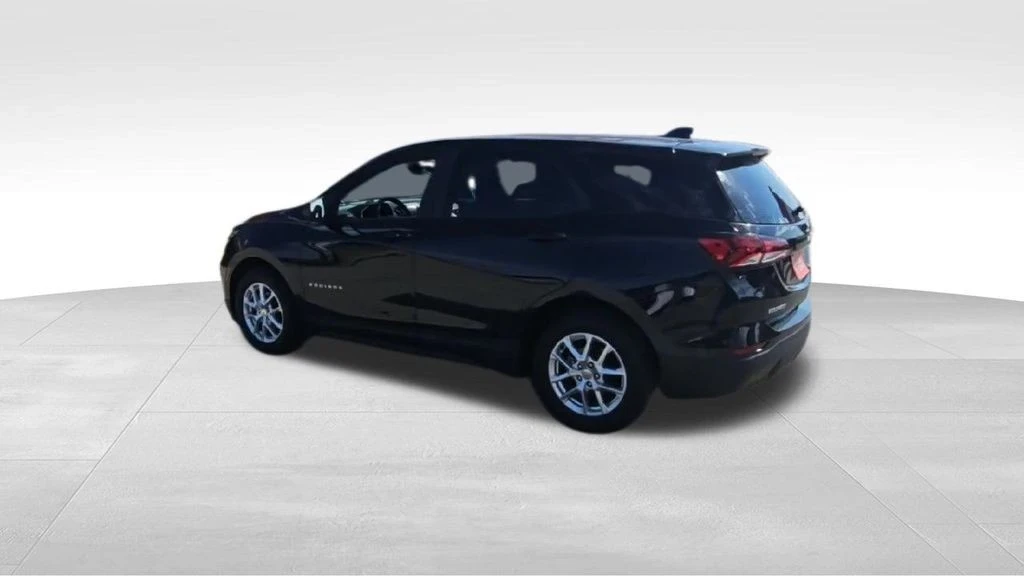 2022 Chevrolet Equinox - Image 6 of 12