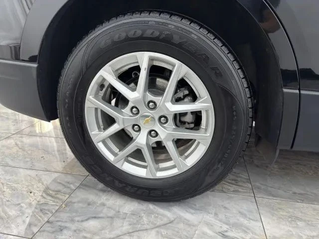 2022 Chevrolet Equinox - Image 10 of 12