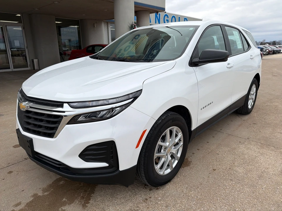 2022 Chevrolet Equinox - Image 10 of 12