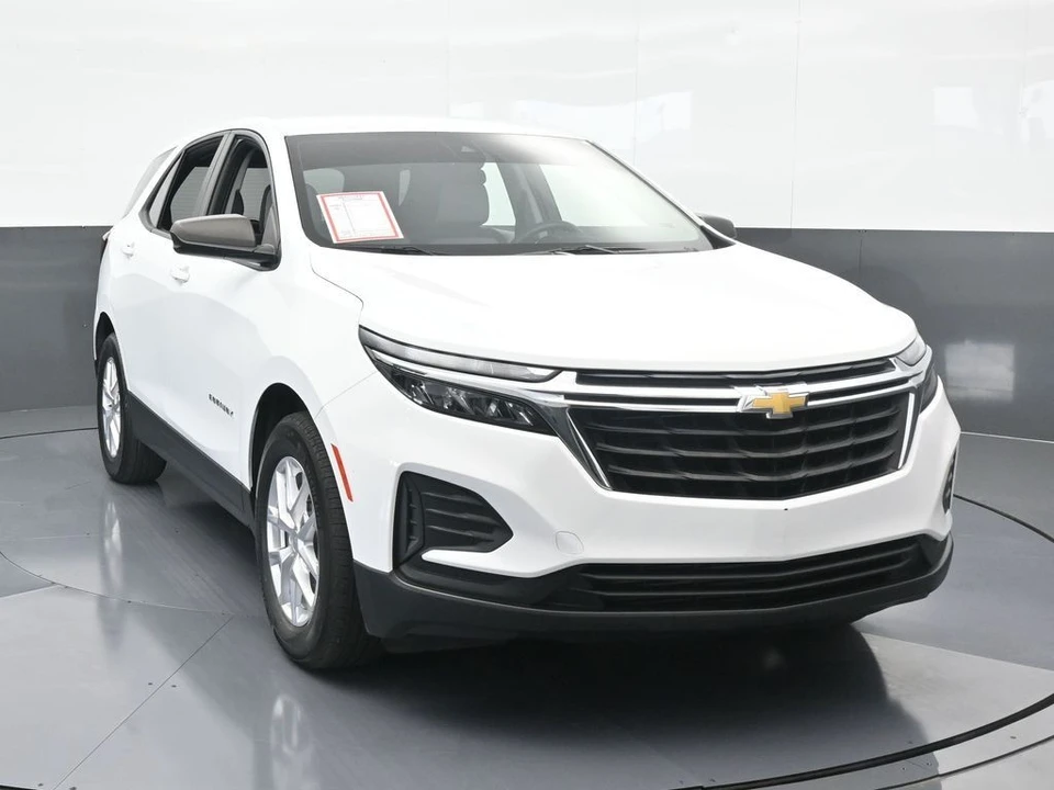 2022 Chevrolet Equinox - Image 9 of 12