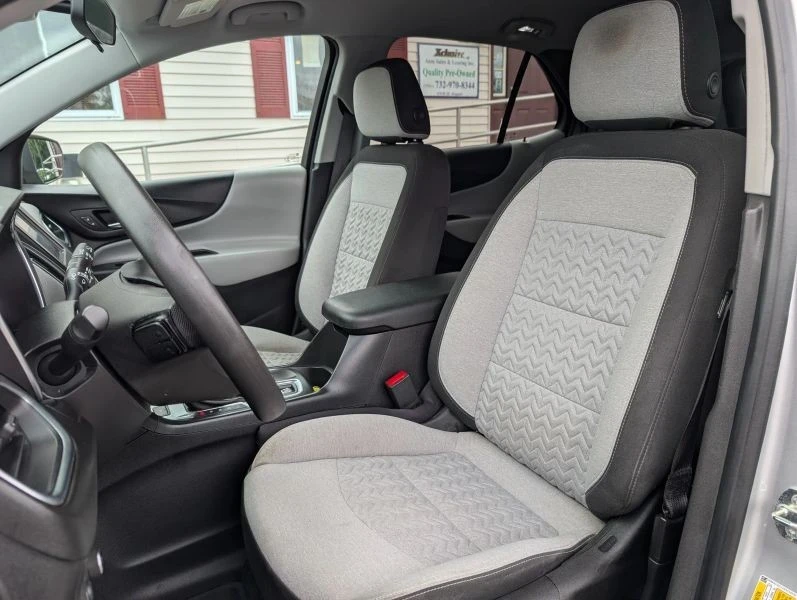 2022 Chevrolet Equinox - Image 9 of 12