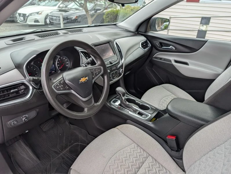 2022 Chevrolet Equinox - Image 8 of 12