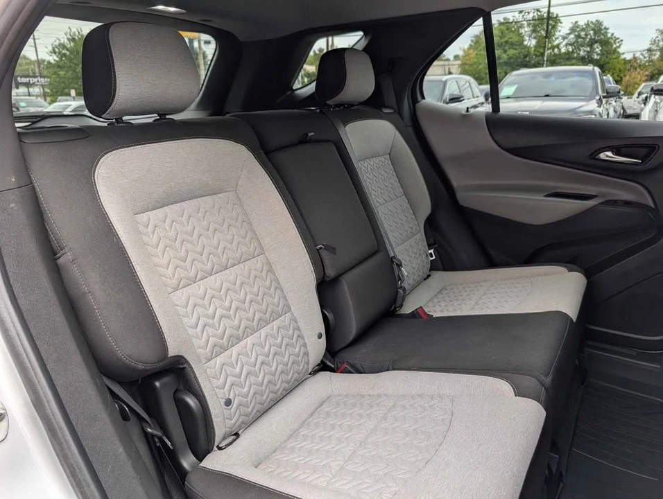 2022 Chevrolet Equinox - Image 12 of 20