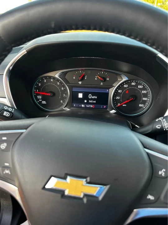 2022 Chevrolet Equinox - Image 5 of 8