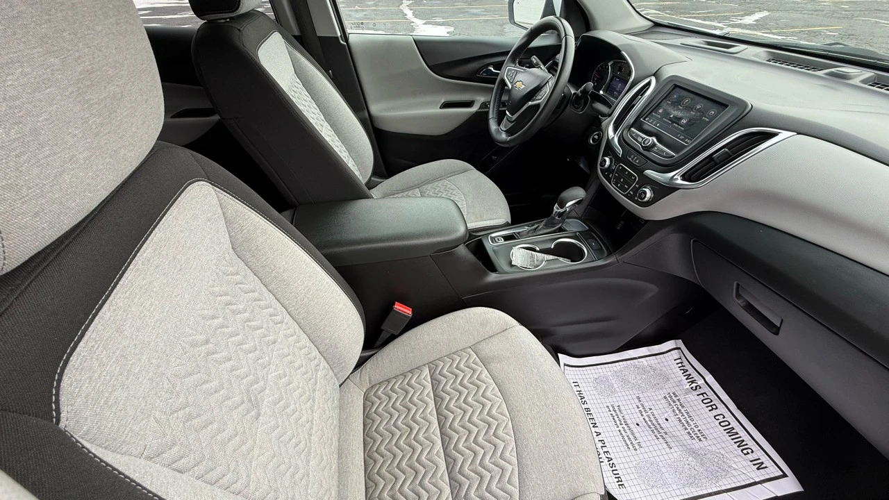 2022 Chevrolet Equinox - Image 11 of 21
