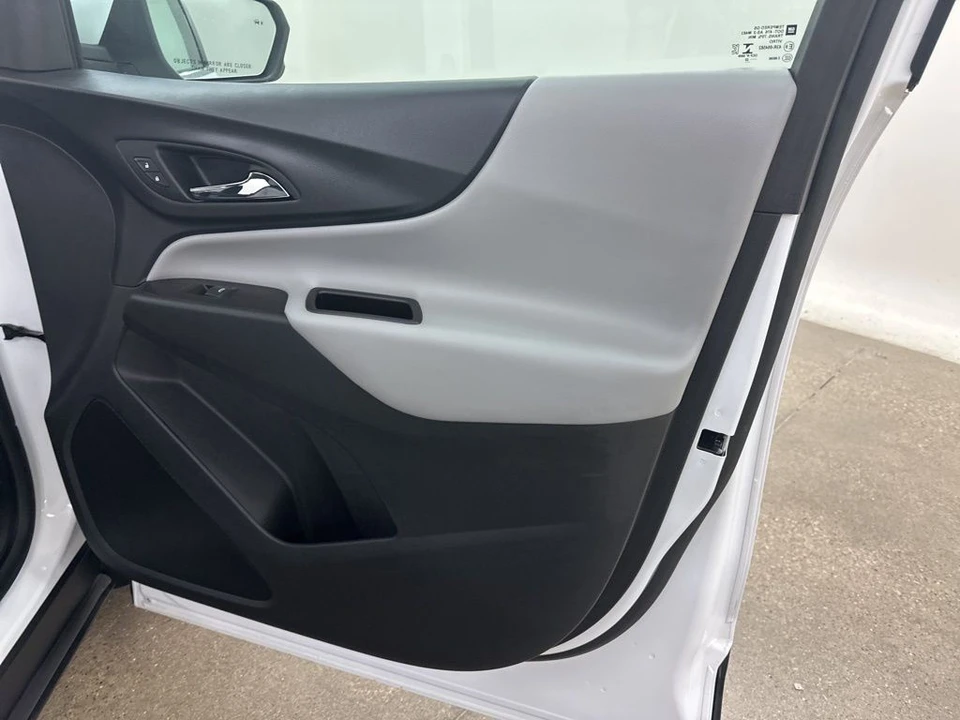 2022 Chevrolet Equinox - Image 14 of 21