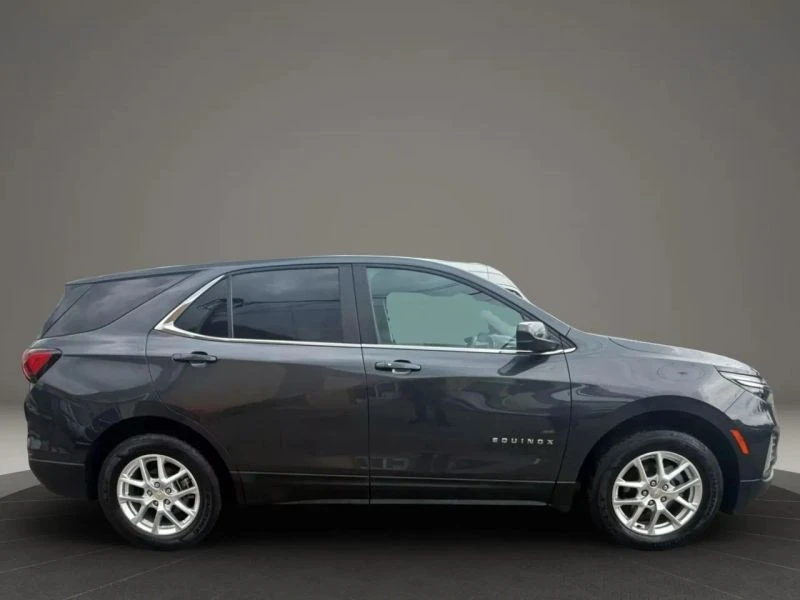 2022 Chevrolet Equinox - Image 4 of 12