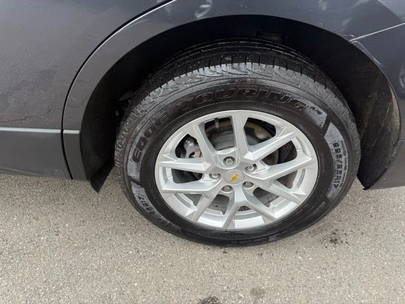 2022 Chevrolet Equinox - Image 8 of 12