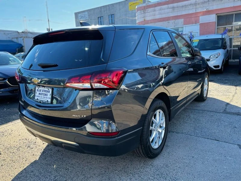 2022 Chevrolet Equinox - Image 10 of 12