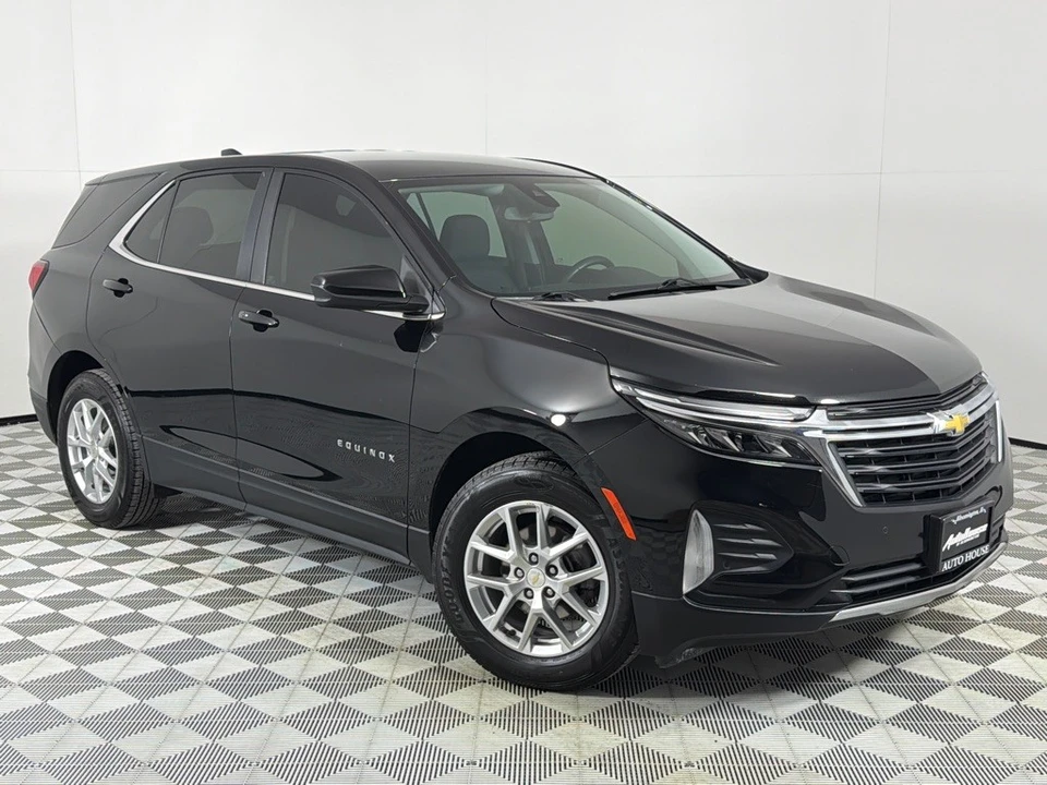 2022 Chevrolet Equinox - Image 2 of 12