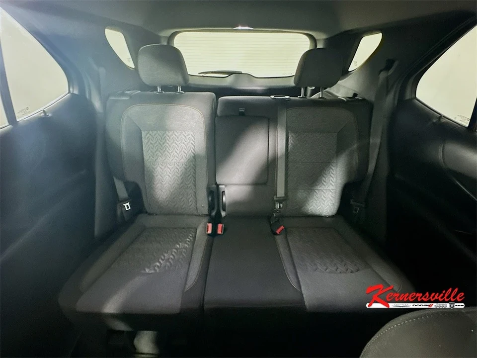2022 Chevrolet Equinox - Image 13 of 21