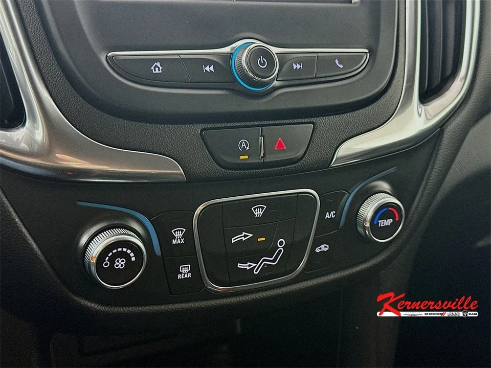 2022 Chevrolet Equinox - Image 18 of 21