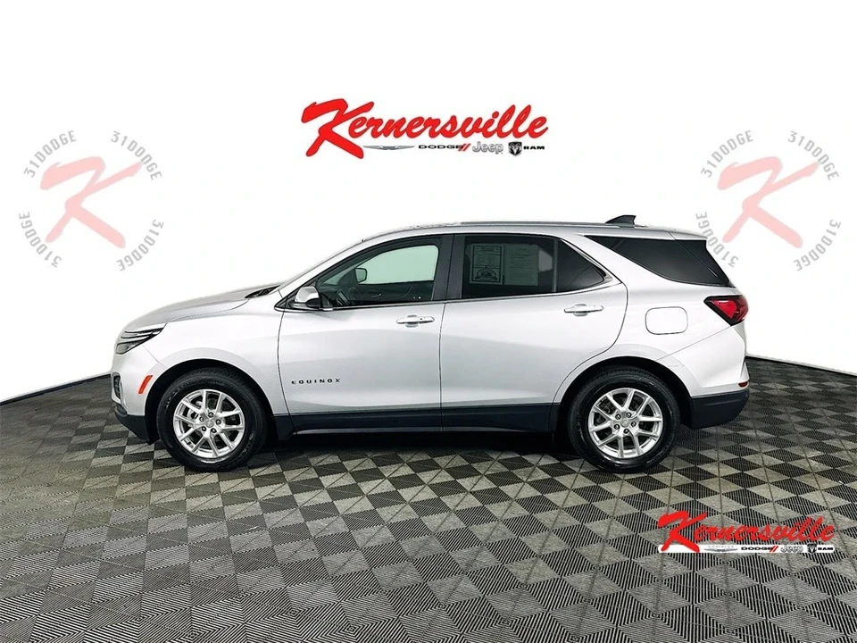 2022 Chevrolet Equinox - Image 4 of 21
