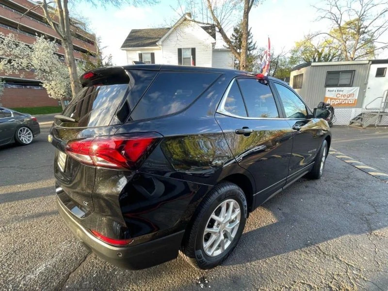 2022 Chevrolet Equinox - Image 3 of 12