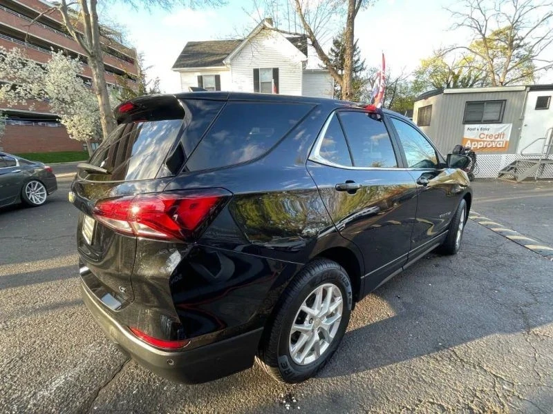 2022 Chevrolet Equinox - Image 3 of 12