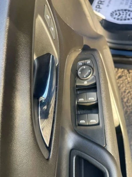 2022 Chevrolet Equinox - Image 11 of 12