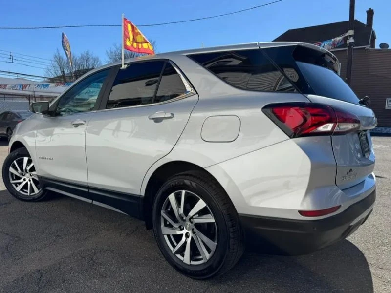 2022 Chevrolet Equinox - Image 3 of 12
